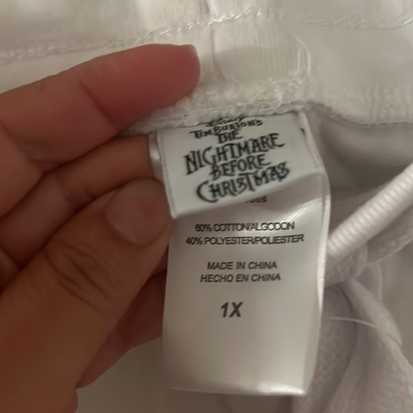 Disney The Nightmare Before Christmas Sweats - Picture 4 of 5